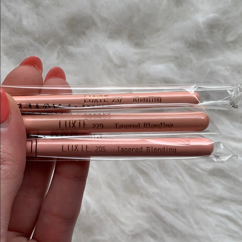 ⬇️NIB 💄 Luxie Eye Blender Brush pack